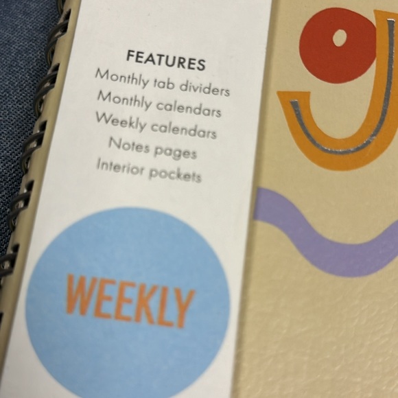 Brand new Paper Source 2024 Planner - Picture 10 of 10